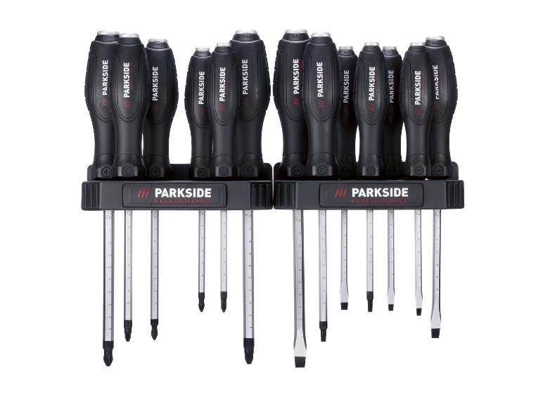 PARKSIDE PERFORMANCE® Véső csavarhúzó készlet mágneses fejekkel 15 részes