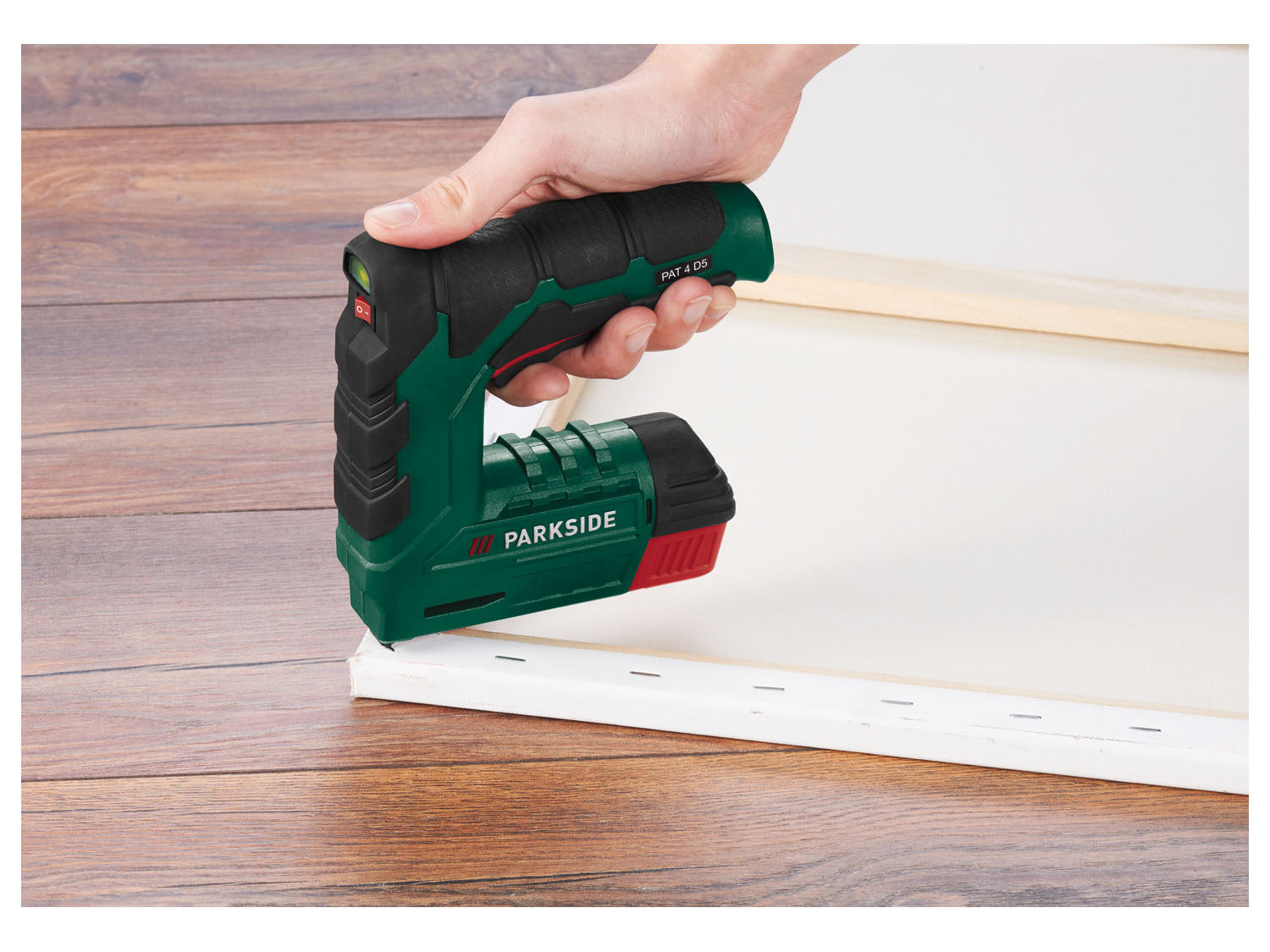 PARKSIDE akkumulátoros tűzőgép PAT 4 D6