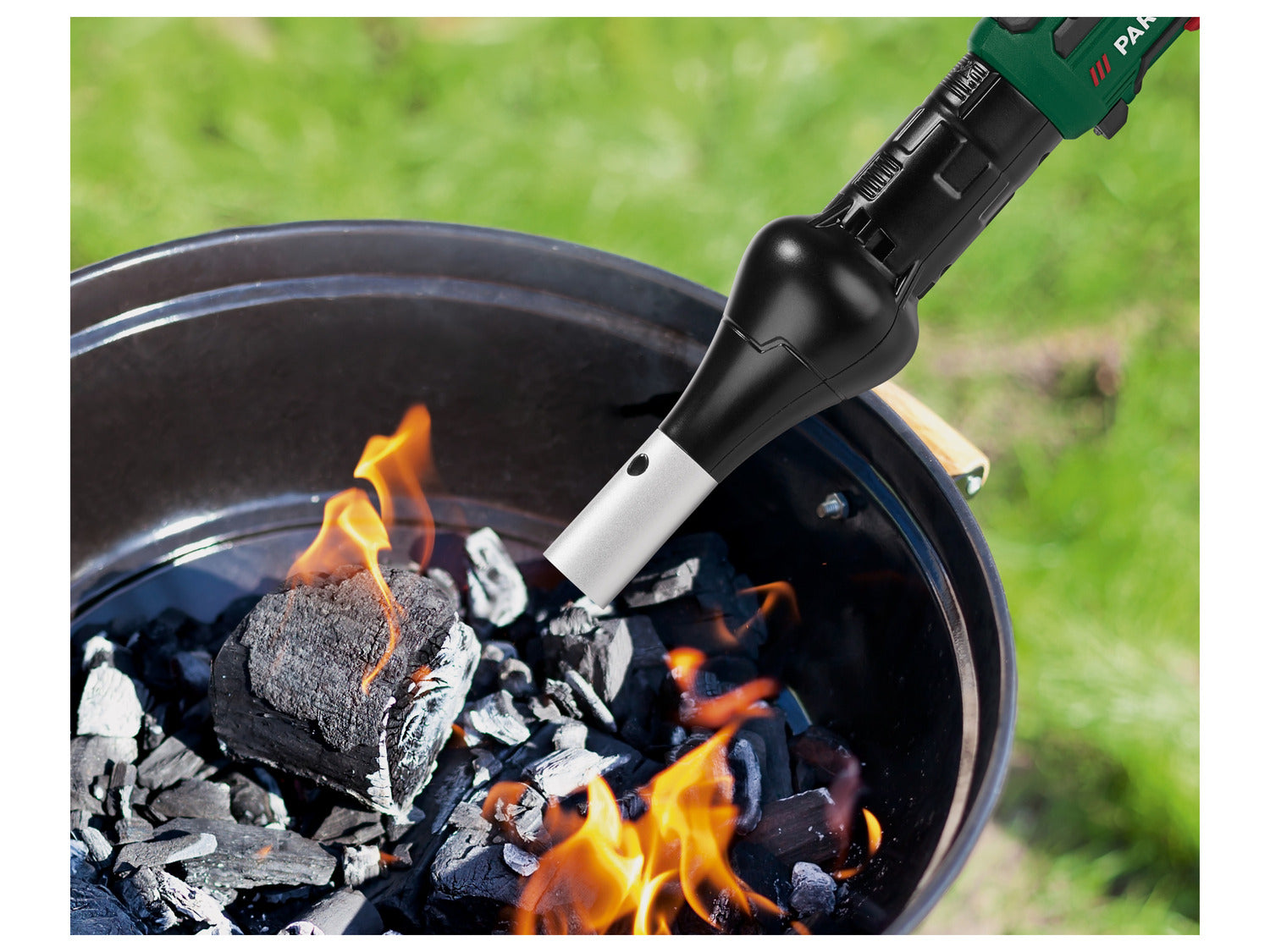 PARKSIDE® PAS 4 D7 – 15 részes akkumulátoros csavarhúzó BBQ-kiegészítőkkel, díszdobozban - FAN Edition