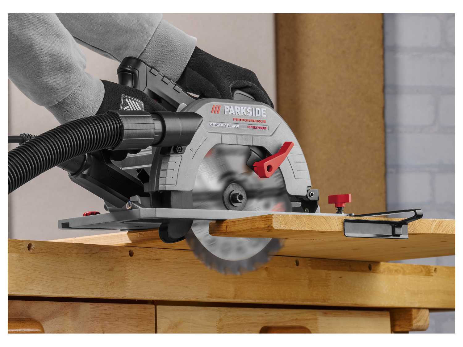 PARKSIDE PERFORMANCE® PPHKS 1800 A1 kézi körfűrész, 6 fokozat, 1800 W