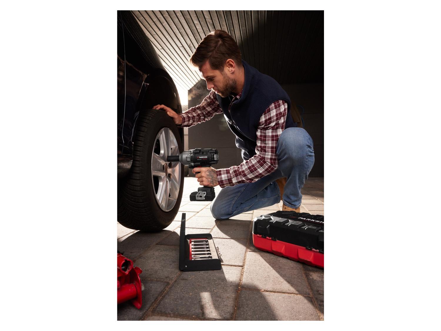 PARKSIDE PERFORMANCE® PASSP 20-Li C4 Akkus ütvecsavarozó tartozékokkal 20 V akkumulátorral és töltővel