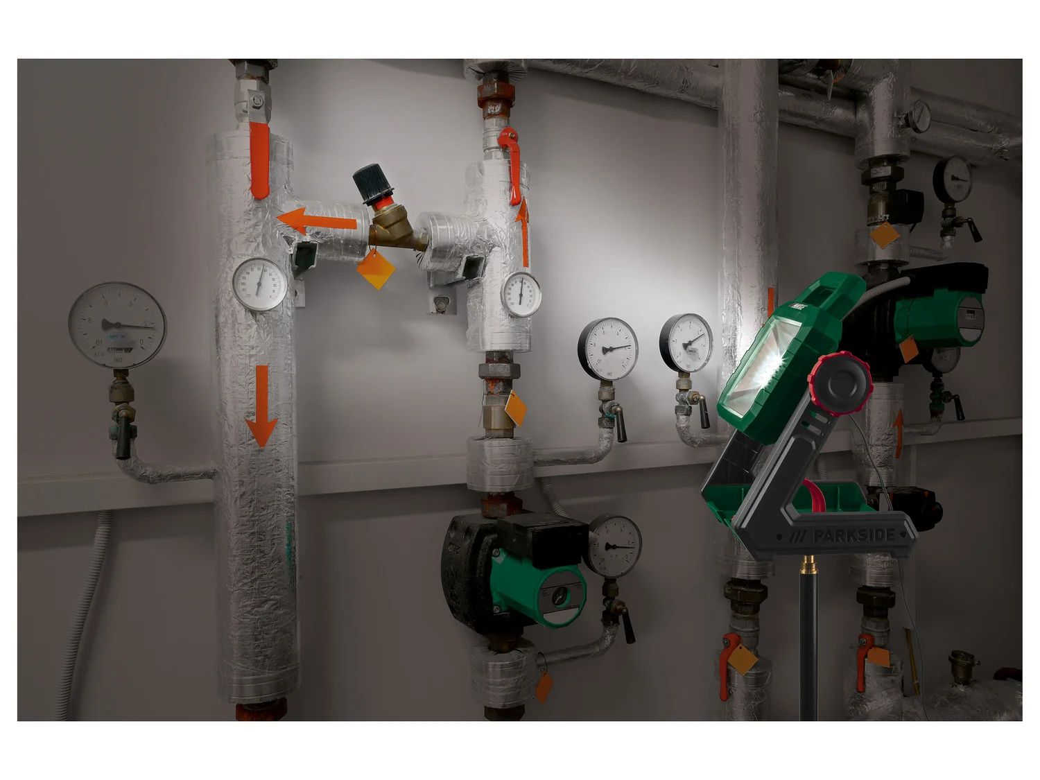 PARKSIDE® PLSA 20-Li A1 Akkus LED reflektor - Hálózati adapterrel - Akkumulátor és töltő nélkül