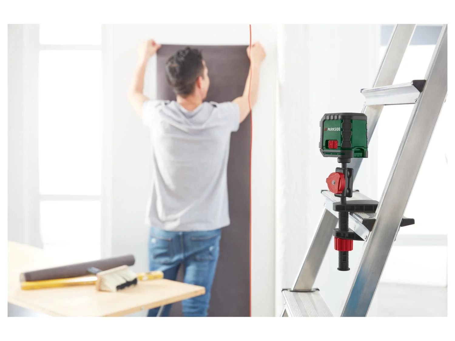 PARKSIDE® PKLL 7 F6 keresztvonalas lézer – elemekkel és univerzális szorítóval