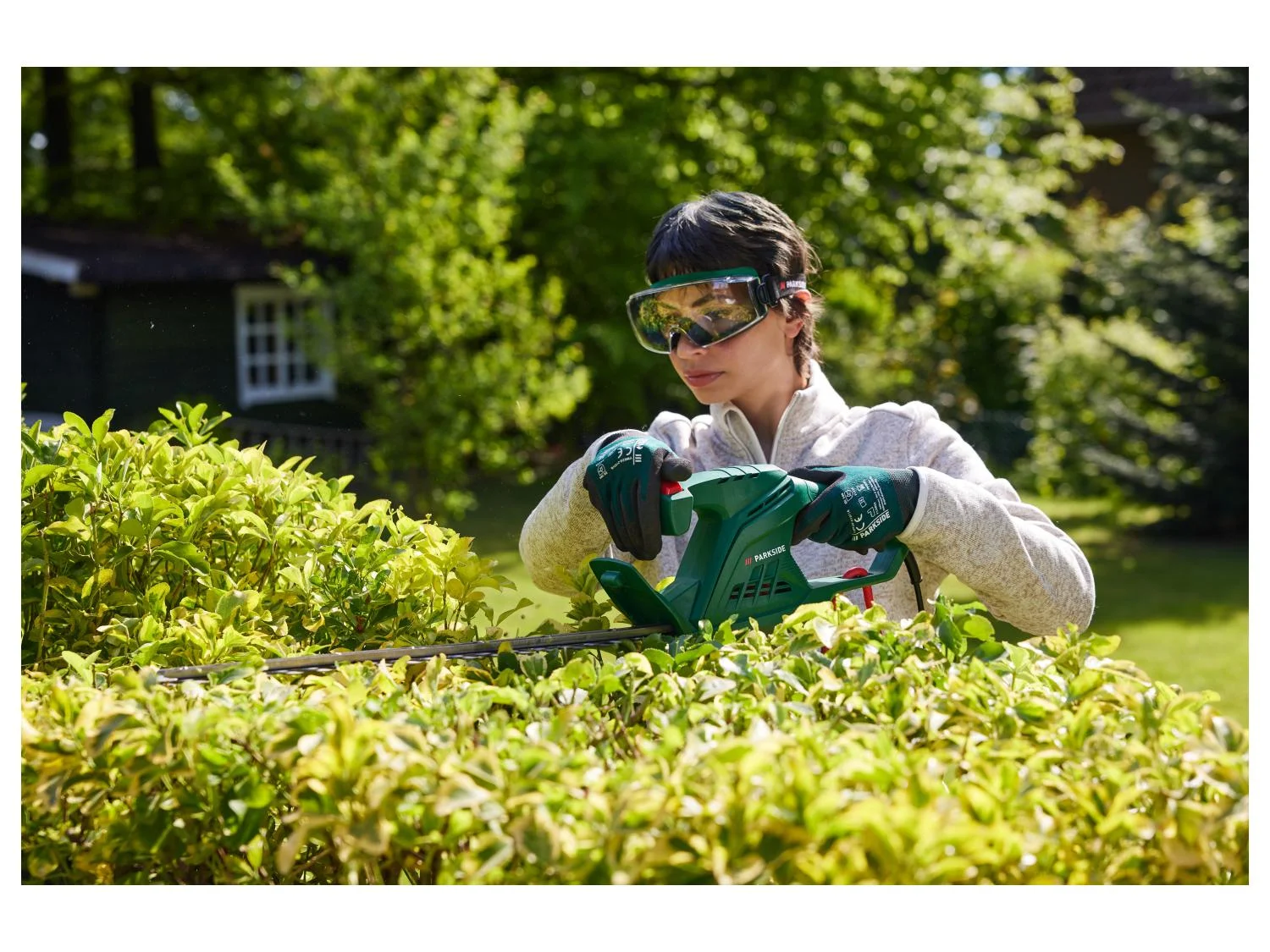 PARKSIDE® PHS 450 A1 elektromos sövénynyíró
