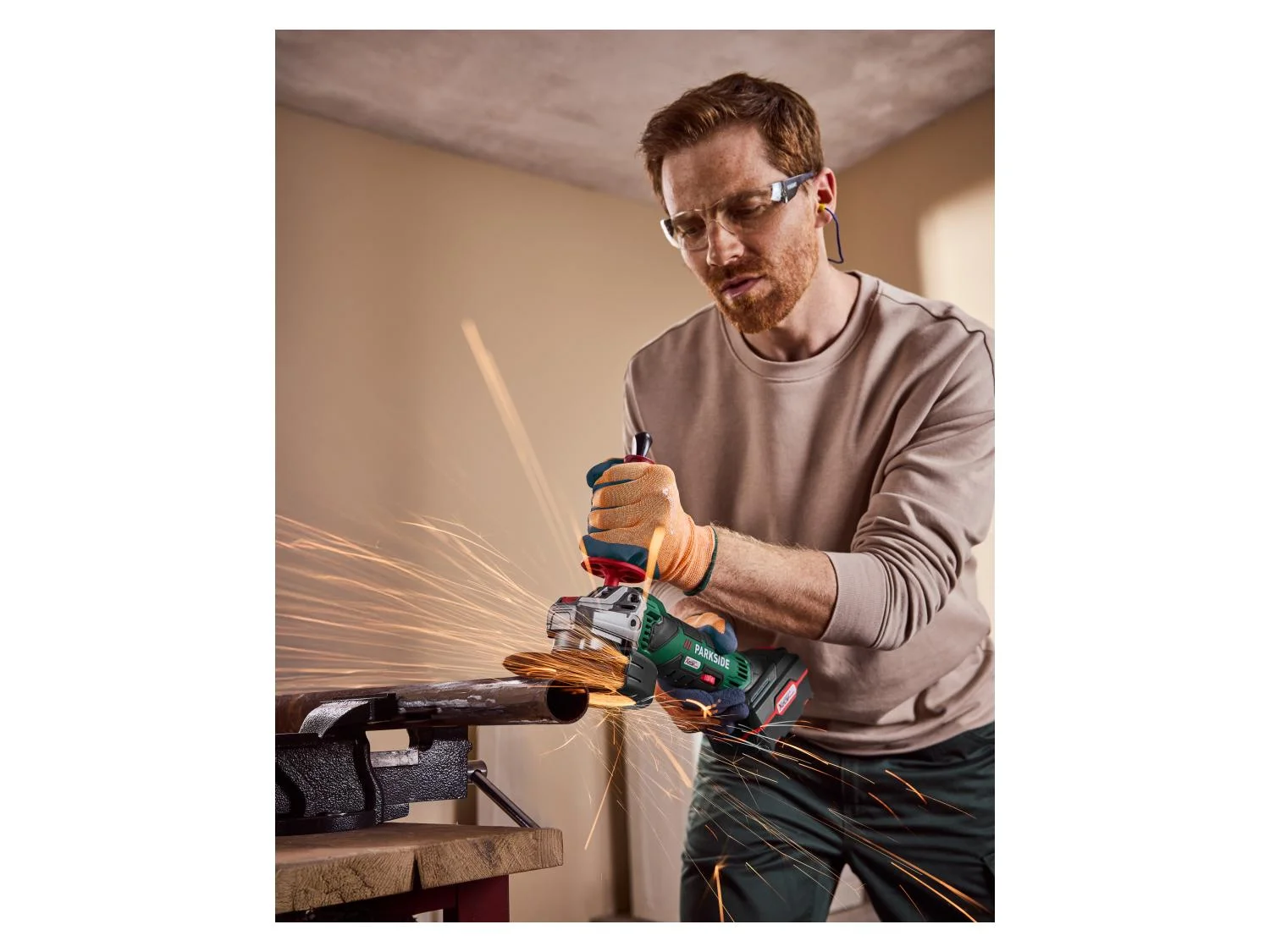 PARKSIDE® PWSA 20-Li D4 - Akkus sarokcsiszoló  - 20 V / 4 Ah - akkumulátorral és töltővel