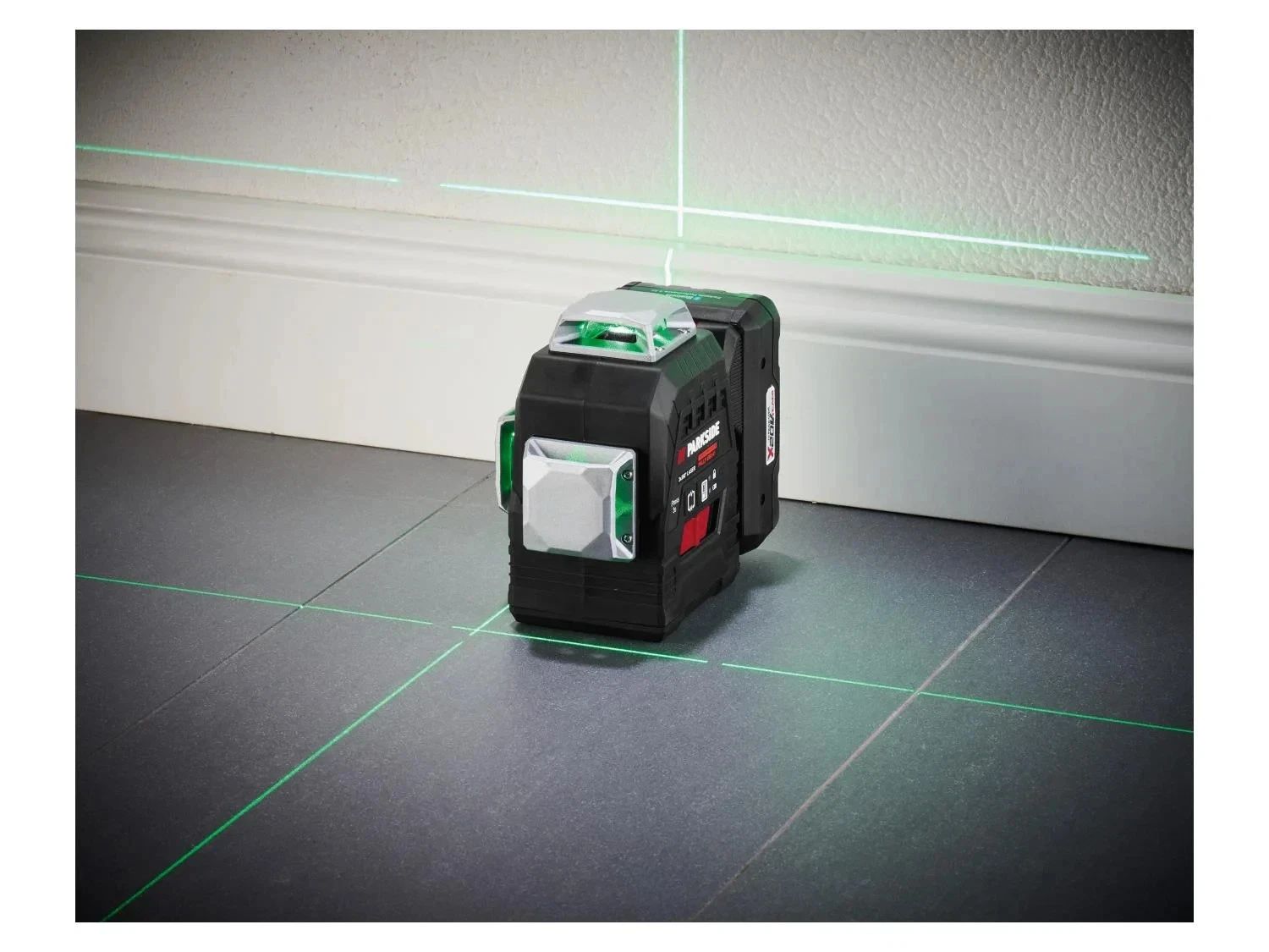 PARKSIDE PERFORMANCE® PKLLP 3360 A1 20 V / 4 Ah - Akkumulátoros keresztlézer – (akkumulátorral és töltővel)