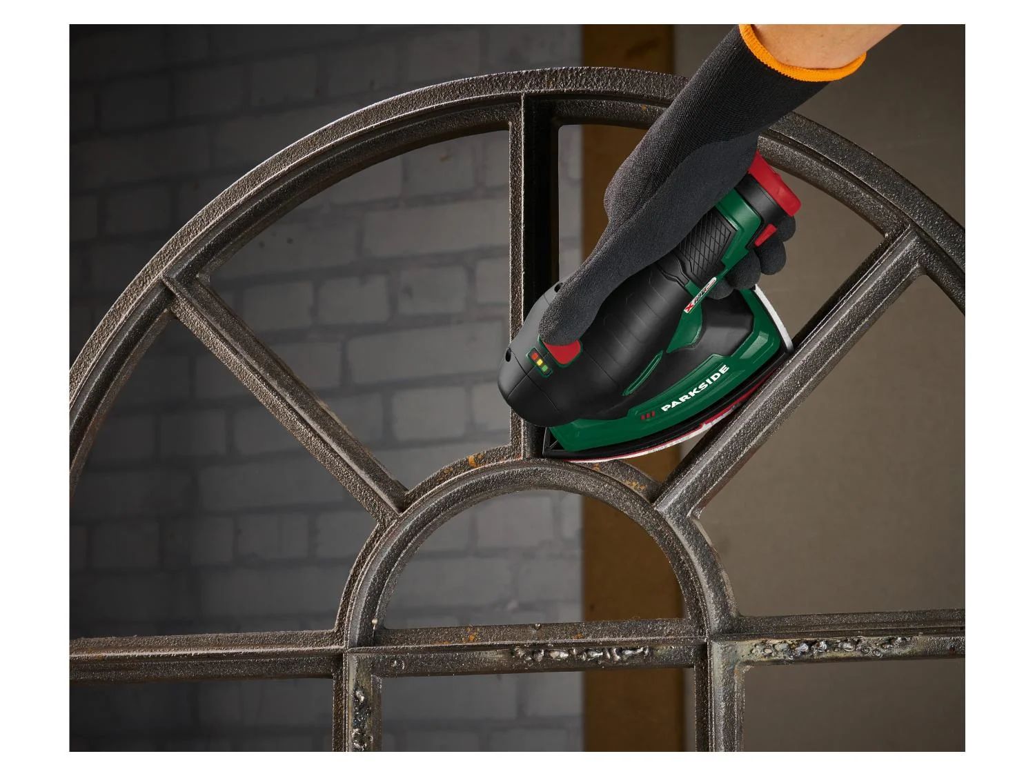 PARKSIDE® PAMS 12 B2 12 V akkus multifunkciós csiszoló szett