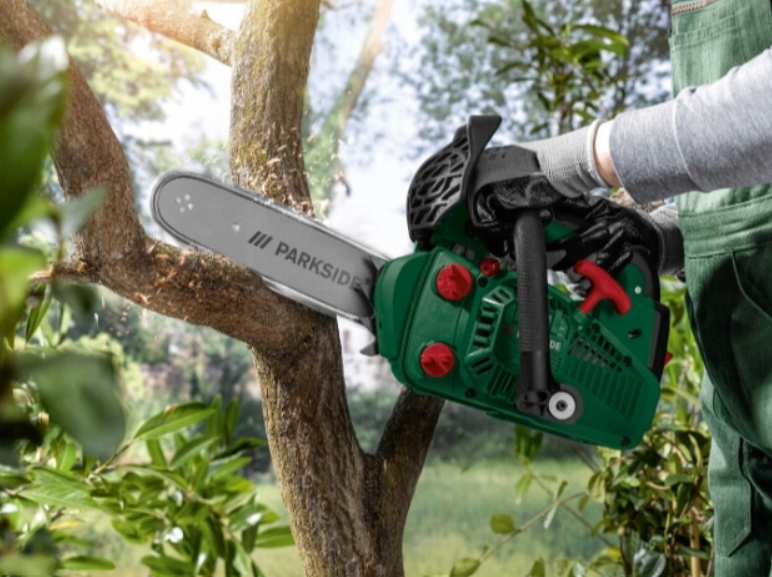 PARKSIDE® PBBPS 700 A2 Mini kézi láncfűrész