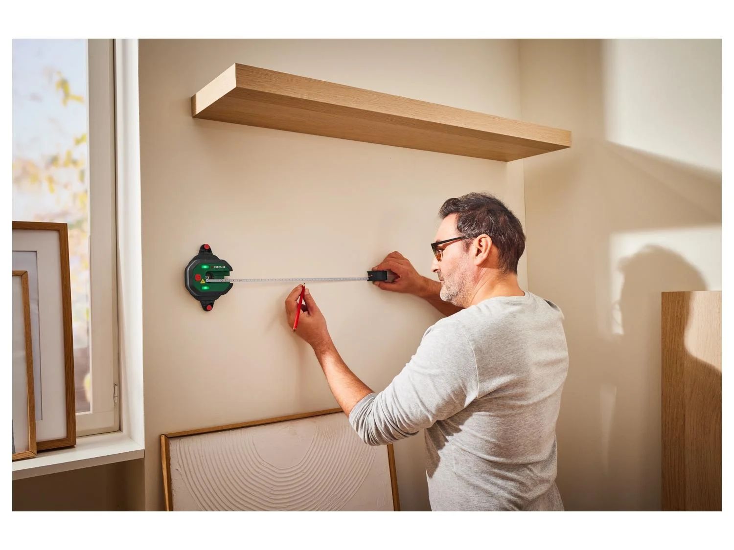 PARKSIDE® PLLM 10 A1 lézeres vízmérték mérõszalaggal