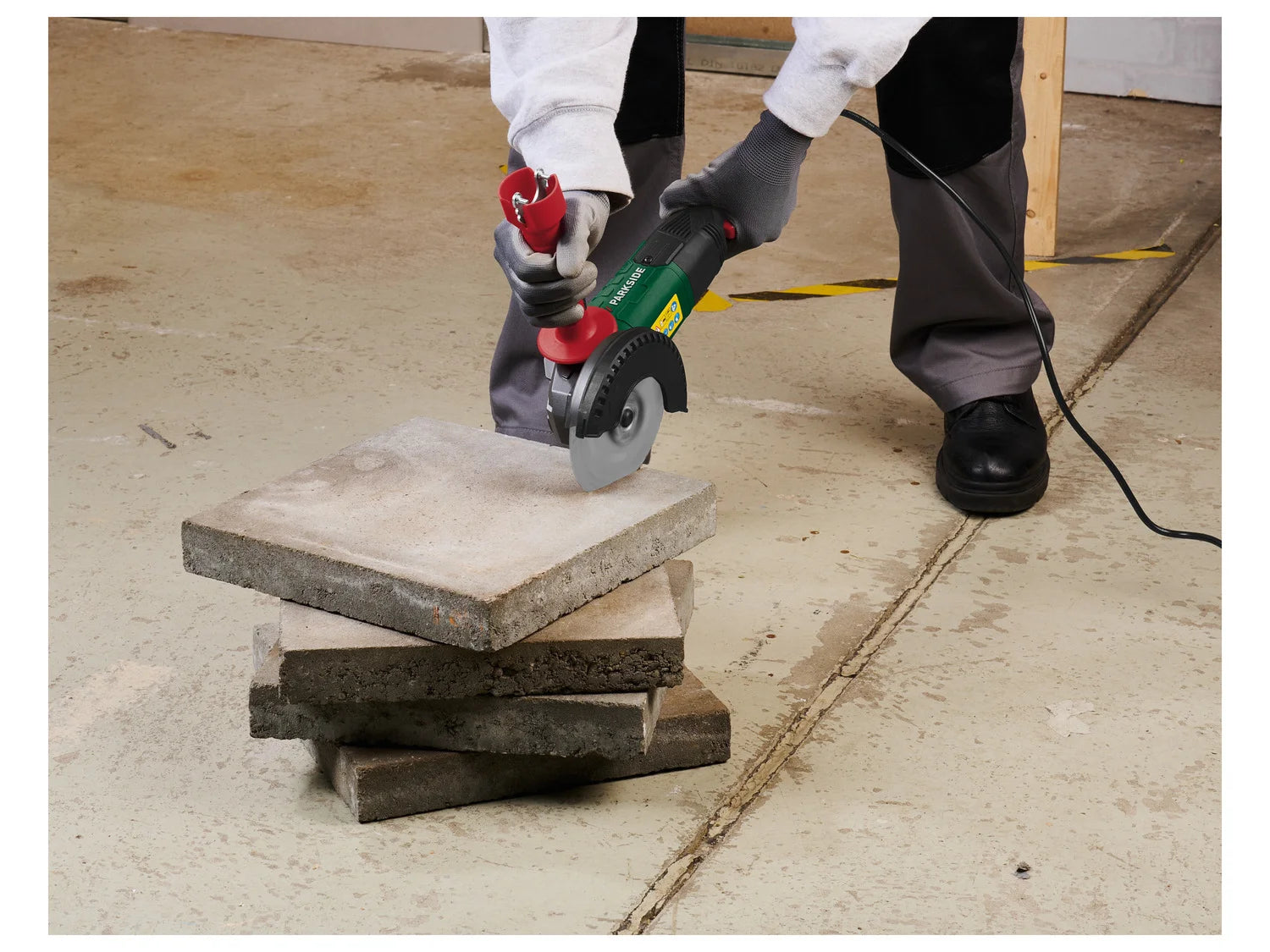 PARKSIDE® PWS 125 I8 Elektromos sarokcsiszoló fordulatszám szabályzóval 125 mm-es 1200W