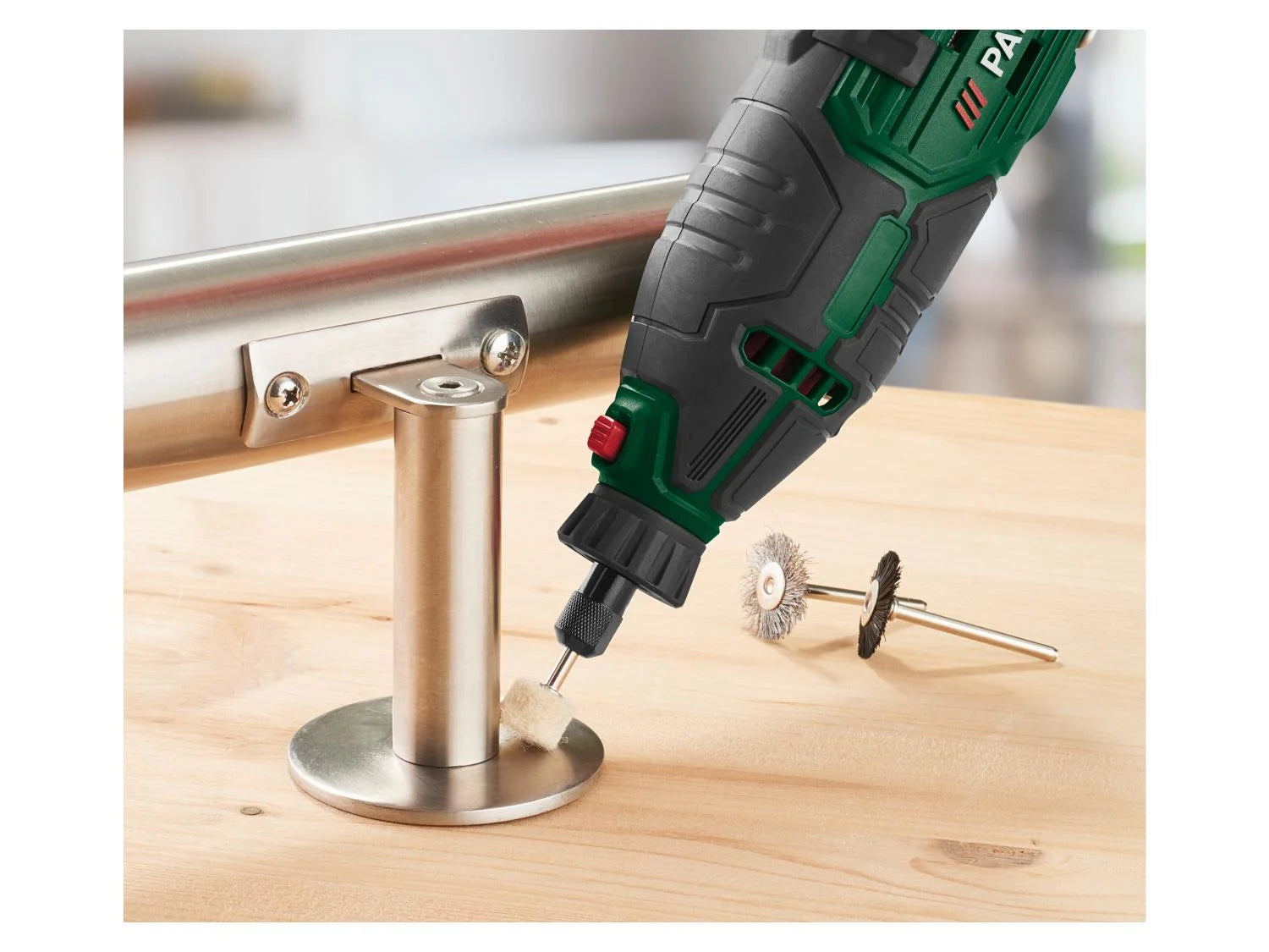 PARKSIDE® PFBS 160 D3 Finomfúró csiszoló - 160 W 46 darab tartozék