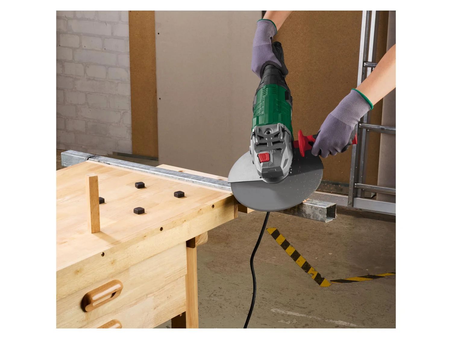 PARKSIDE® PWS 230 F5 Sarokcsiszoló – 2000 W, 230 mm