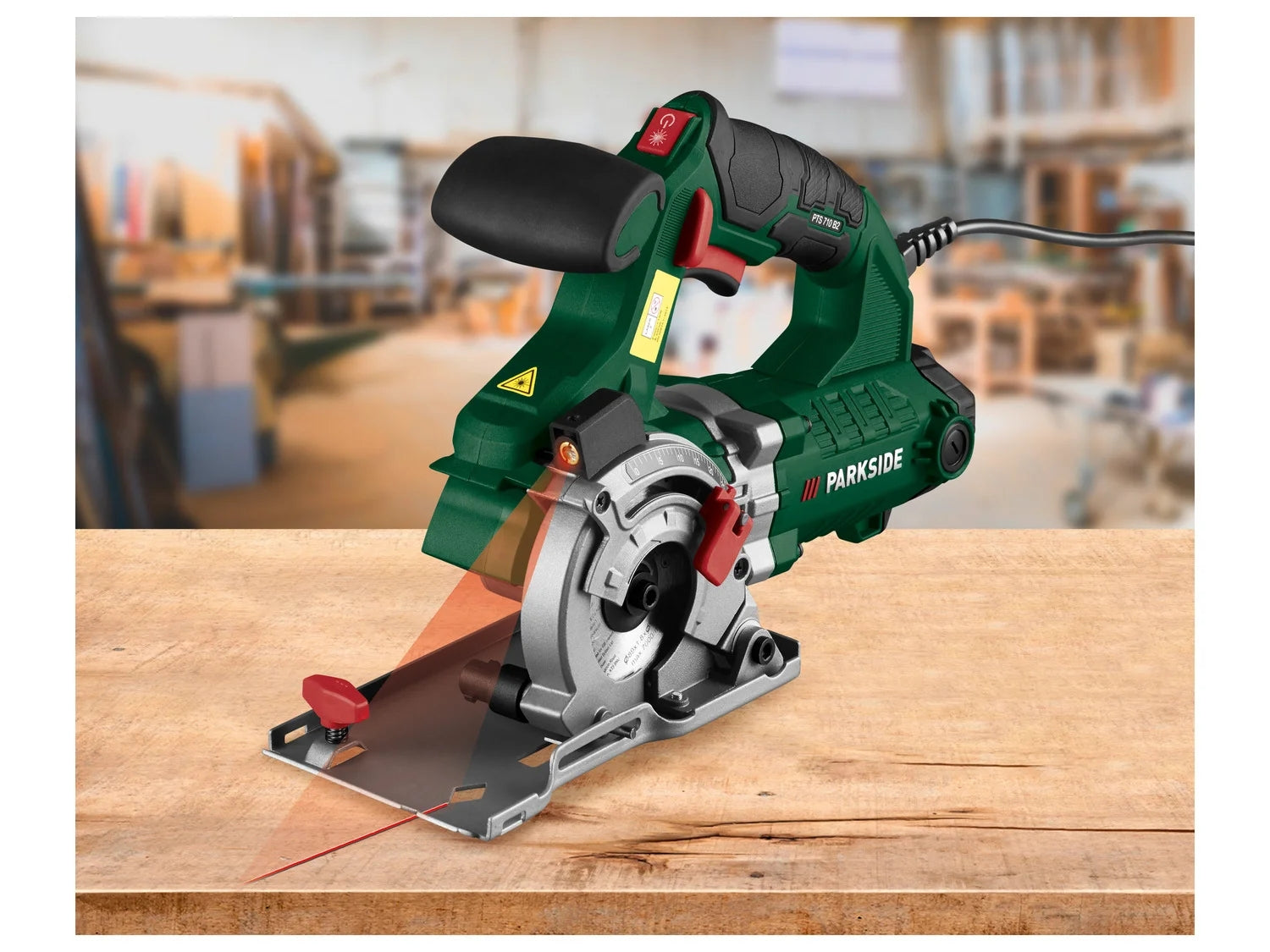 PARKSIDE® PTS 710 B2 Elektromos merülõfûrész 710W