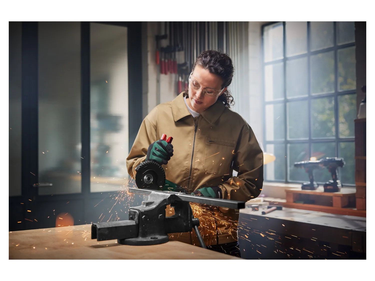 PARKSIDE® PWS 125 I8 Elektromos sarokcsiszoló fordulatszám szabályzóval 125 mm-es 1200W