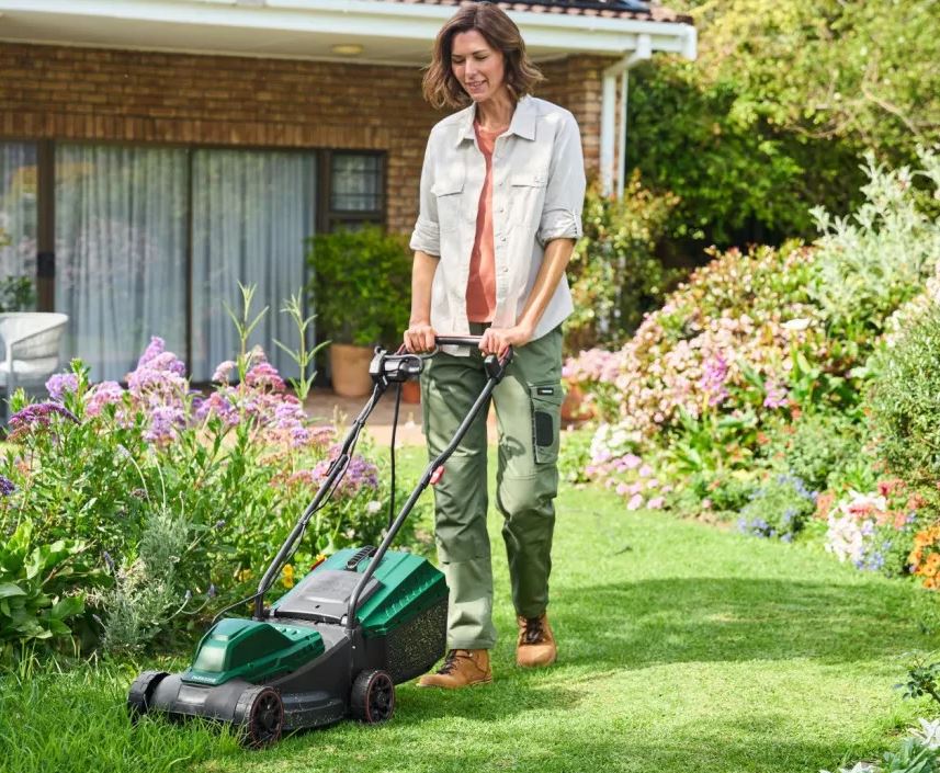 PARKSIDE® PERM 1300 A1 Elektromos fűnyíró