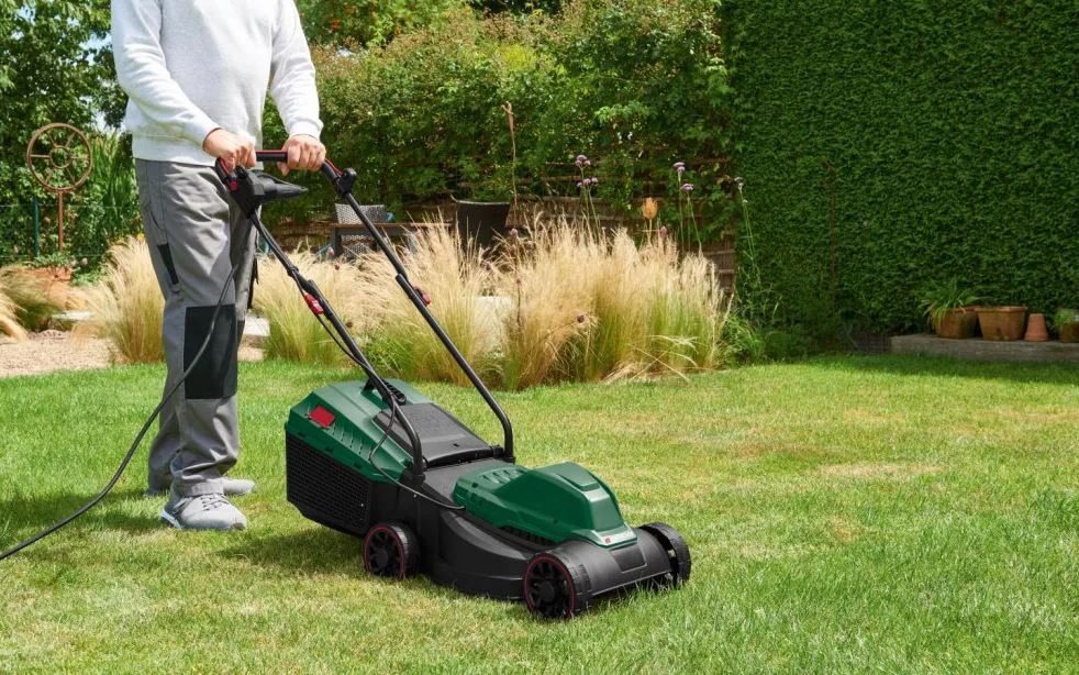PARKSIDE® PERM 1300 A1 Elektromos fűnyíró