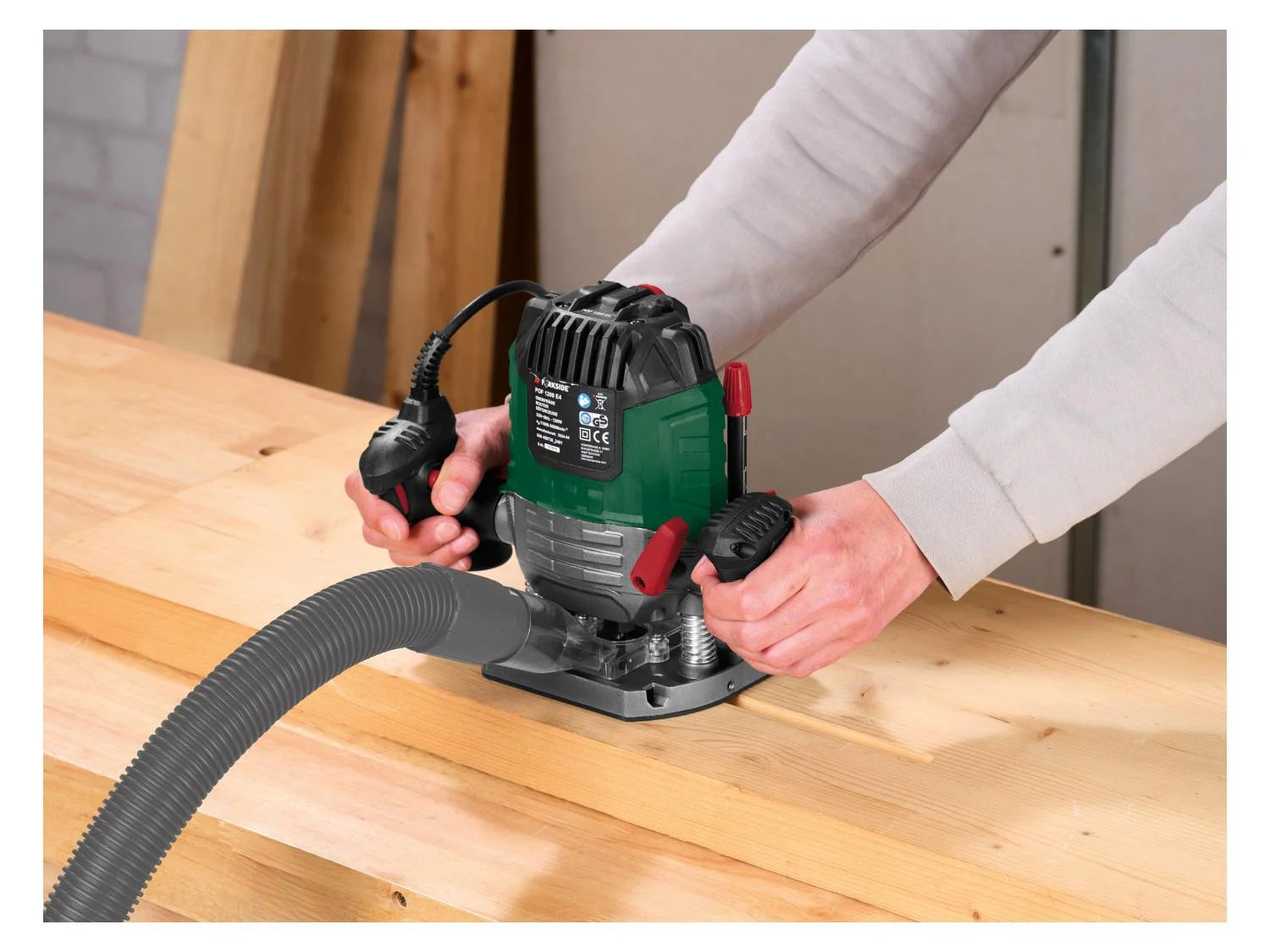 PARKSIDE® POF 1200 F4 Felsőmaró