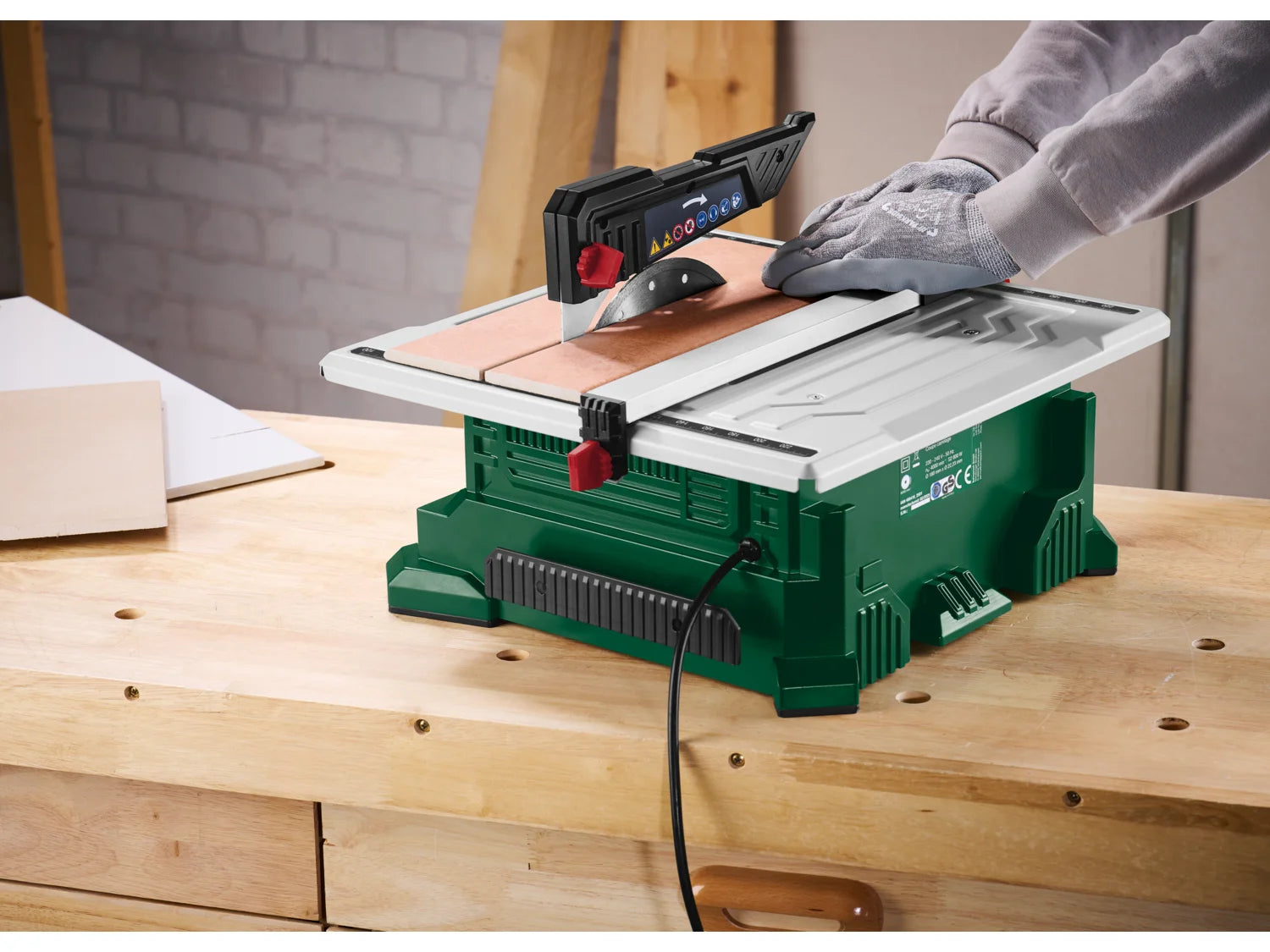 PARKSIDE® PFS 800 A1 Csempe- és járólapvágó