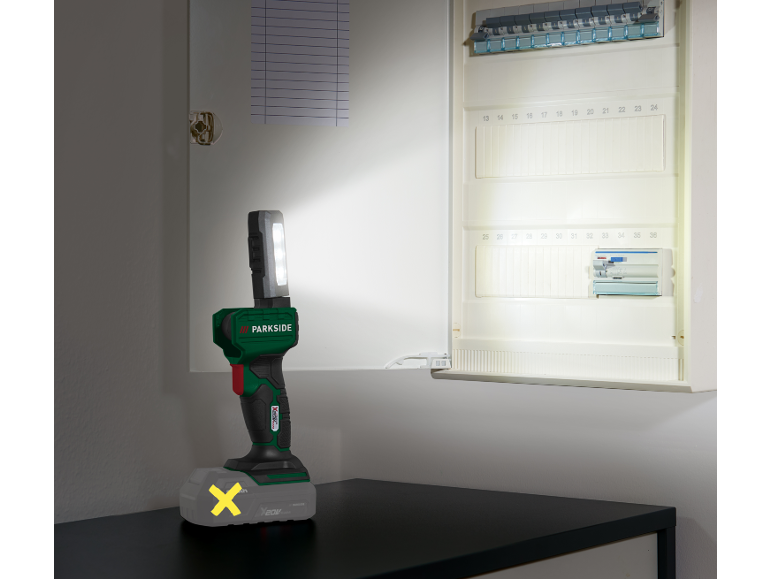 PARKSIDE® PLHLA 20-Li C1 Akkumulátoros LED kézilámpa, 20 V, 280 lm, két irányban állítható fejjel – akkumulátor nélkül