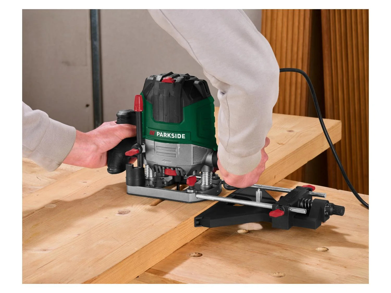 PARKSIDE® POF 1200 F4 Felsőmaró